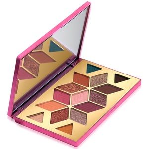 NEW ✨ PUR x BARBIE | ENDLESS POSSIBILITIES | 15 PC EYESHADOW PALETTE